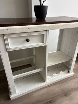 Farm Style Distressed Kitchen Island