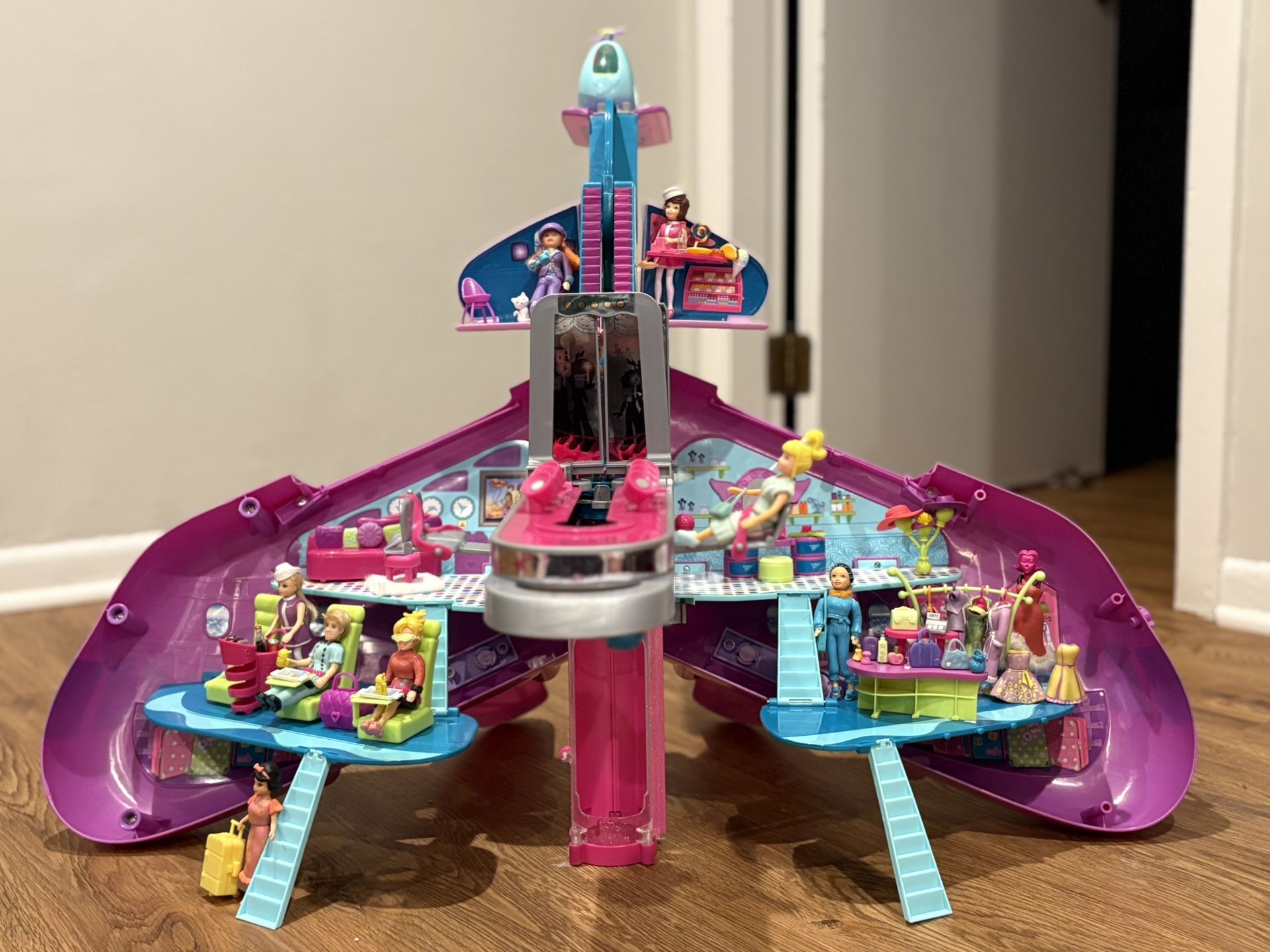 Polly Pocket Jumbo Jet w/ original box