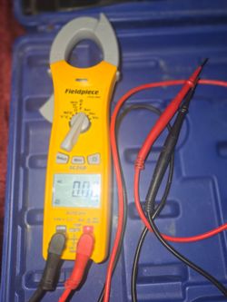 Fieldpiece SC260 is a compact True RMS clamp meter designed for HVACR Yellow Jacket
Alloy Ratchet Tu