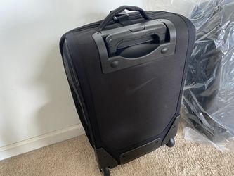 huilen Aannames, aannames. Raad eens Telemacos Nike Departure Roller Golf Expandable Luggage for Sale in Highland Mills,  NY - OfferUp