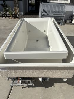 Kohler Sok 63" x 31-1/2" drop-in Infinity bathtub