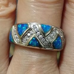 Size 7 NEW Sterling Silver Opal Sapphire Ring!