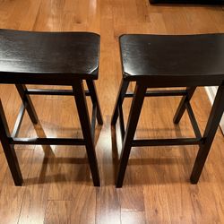 BARELY USED Bar Stools