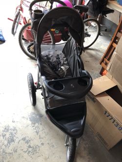 Baby trend jogging stroller