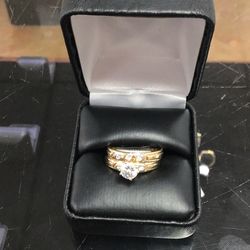Ladies Ring