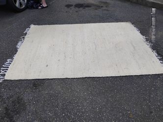 Feildcrest area rug 75*80