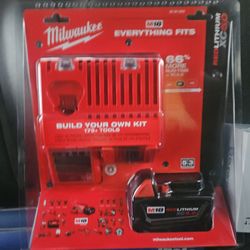 Milwaukee m18 red lithium  xc 5.0 battery  and charger kit