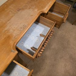 Child's Desk-Free-You pickup-Oswego