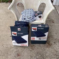 Twin air, mattresses sheets, and pump