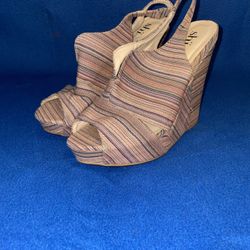 Shï by Journeys Shoes - Size 8 (Women)