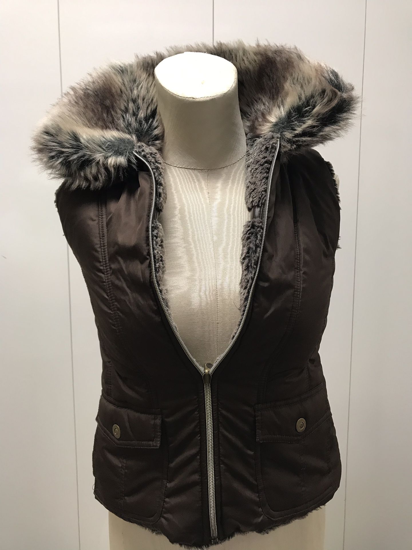 Girls Faux Fur Lined Vest Size Small or Medium