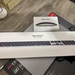 Apple Magic Keyboard with Touch ID and Mouse