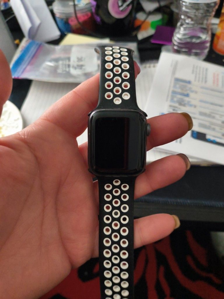 Apple Watch Series 6