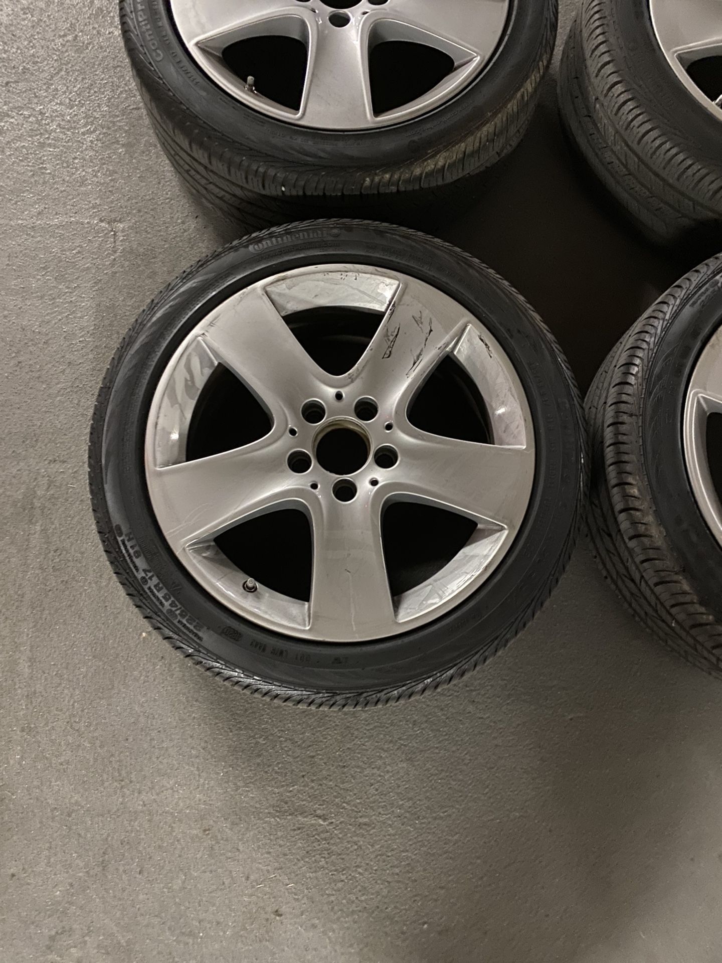 Mercedes CLA250 rims and tires