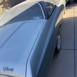 Selling a 1975 Chevy impala glass house