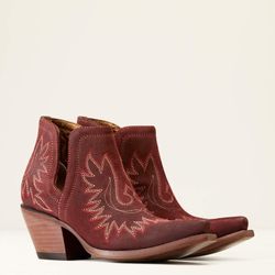 BRAND NEW IN BOX Ariat Dixon Merlot Suede Boots 