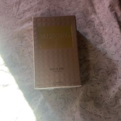 Valentino Cologne 