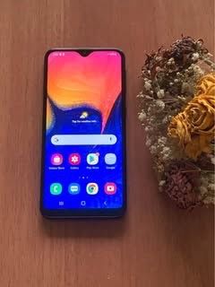 Samsung Galaxy A10e (Unlocked) 32gb gray color