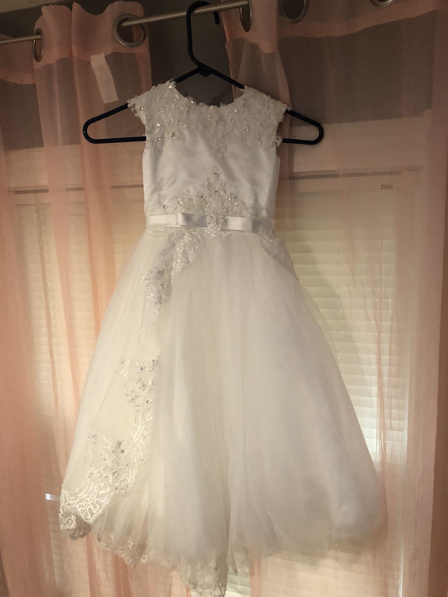 FloWer girl Dress size4