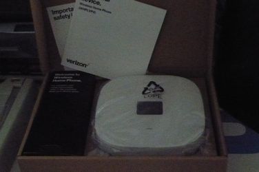 LVP2 Connect Wireless Home Phone Base & Panasonic KX-TGD532W5, 5 Handsets Cordless Phone