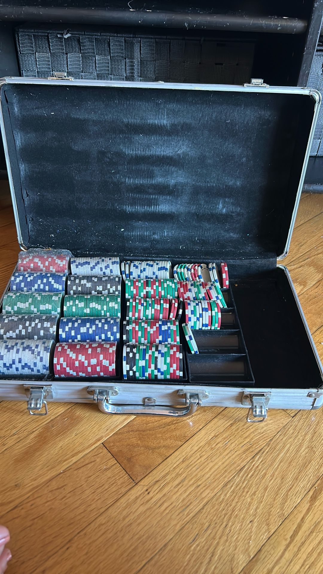 Poker Chips And Case