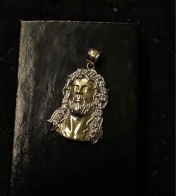 14k gold christ pendant
