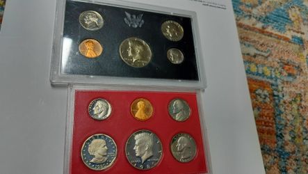 1981 and 1971 proof sets