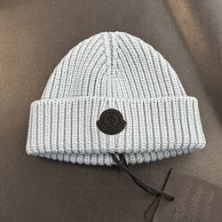 MONCLER BEANIE BLUE NEW WITH TAGS