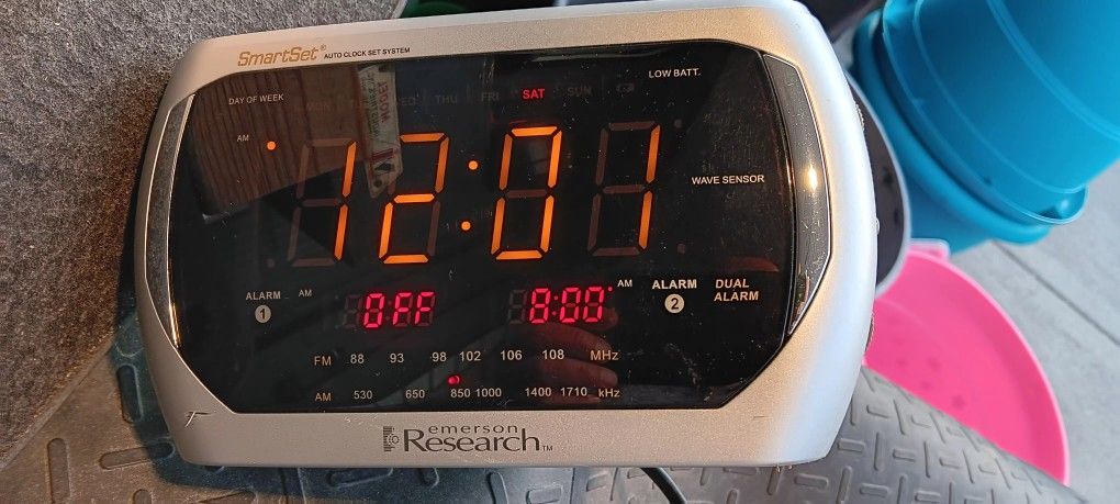 Emerson Radio/Clock