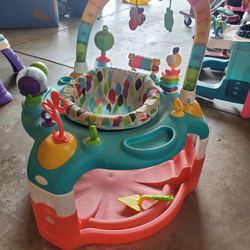 Learning Sitting Station.