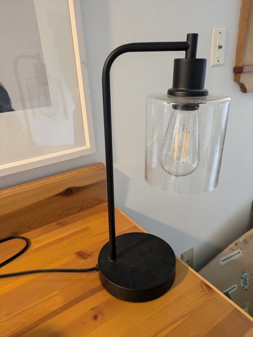 Touch Activated Lamp With USB Port