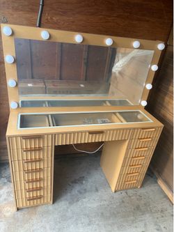 Brand New Beautiful 15 Drawer Fluted Vanity Desk!