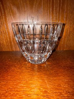 Serving Bowl Ultra Pristine Heavy Cut Crystal