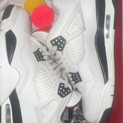 Jordan 4 Retro OG 