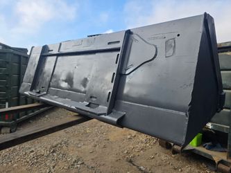 Skid steer bucket for sale