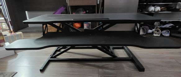 Adjustable Desk