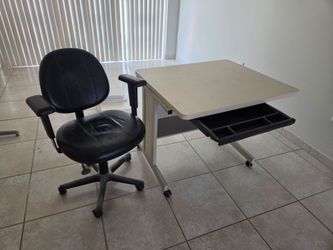 Computer Table