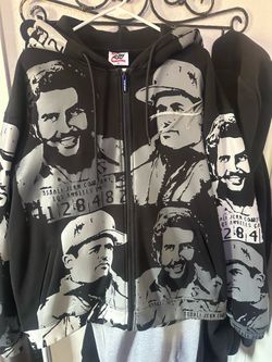 Asaali Zip up