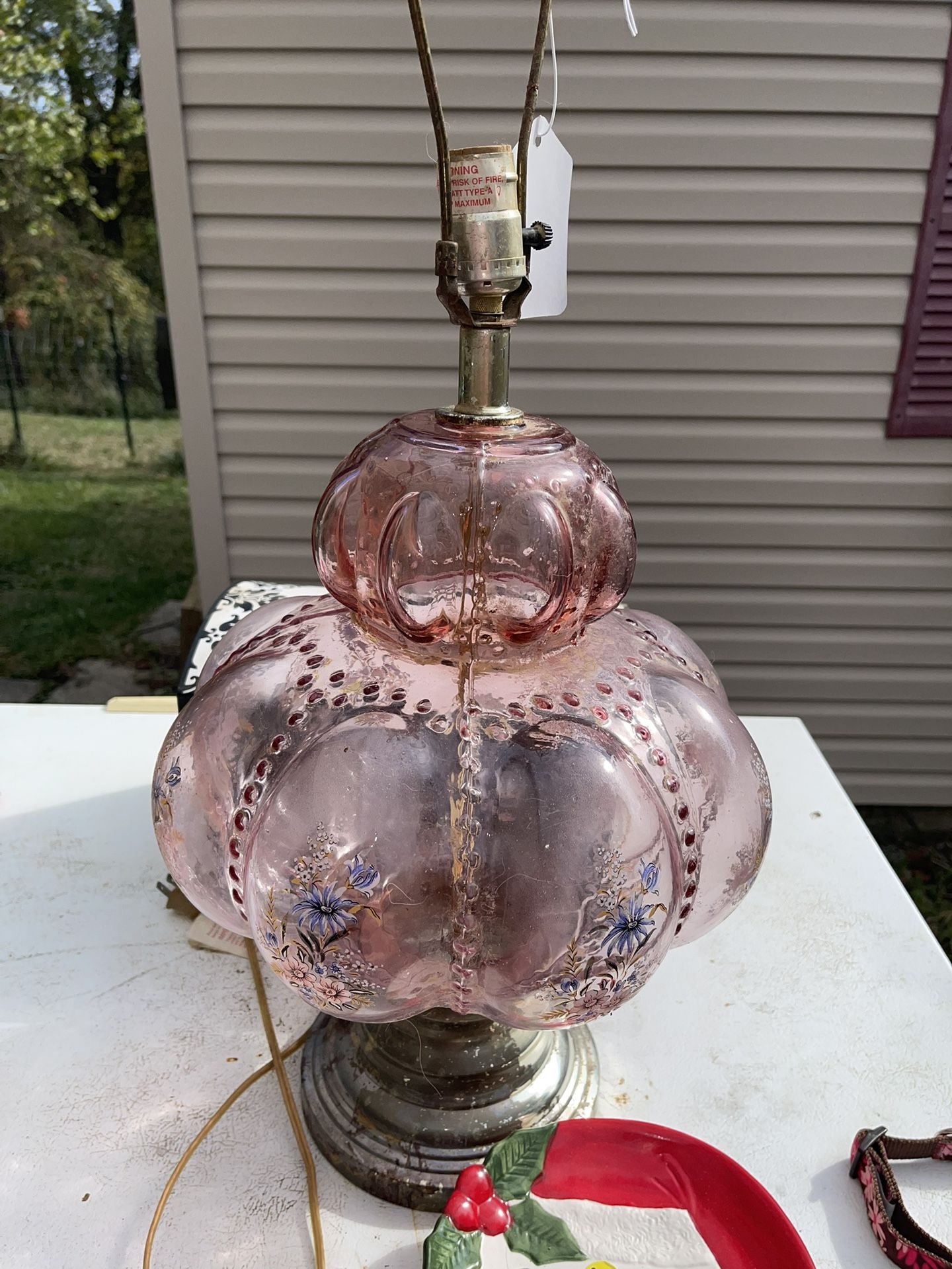 Pink Glass Lamp 