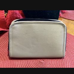 New! Nice 5x7” Travel/storage Bag. Zipper On The Inside And Out. 