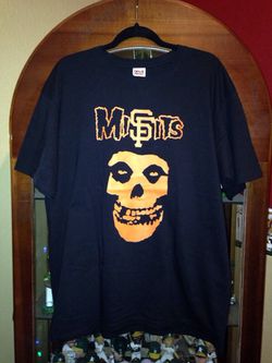 San Francisco Giants MISFITS T-Shirt Punk Men's XL for Sale in San Jose, CA  - OfferUp