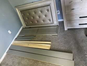 FULL SIZE BED FRAME