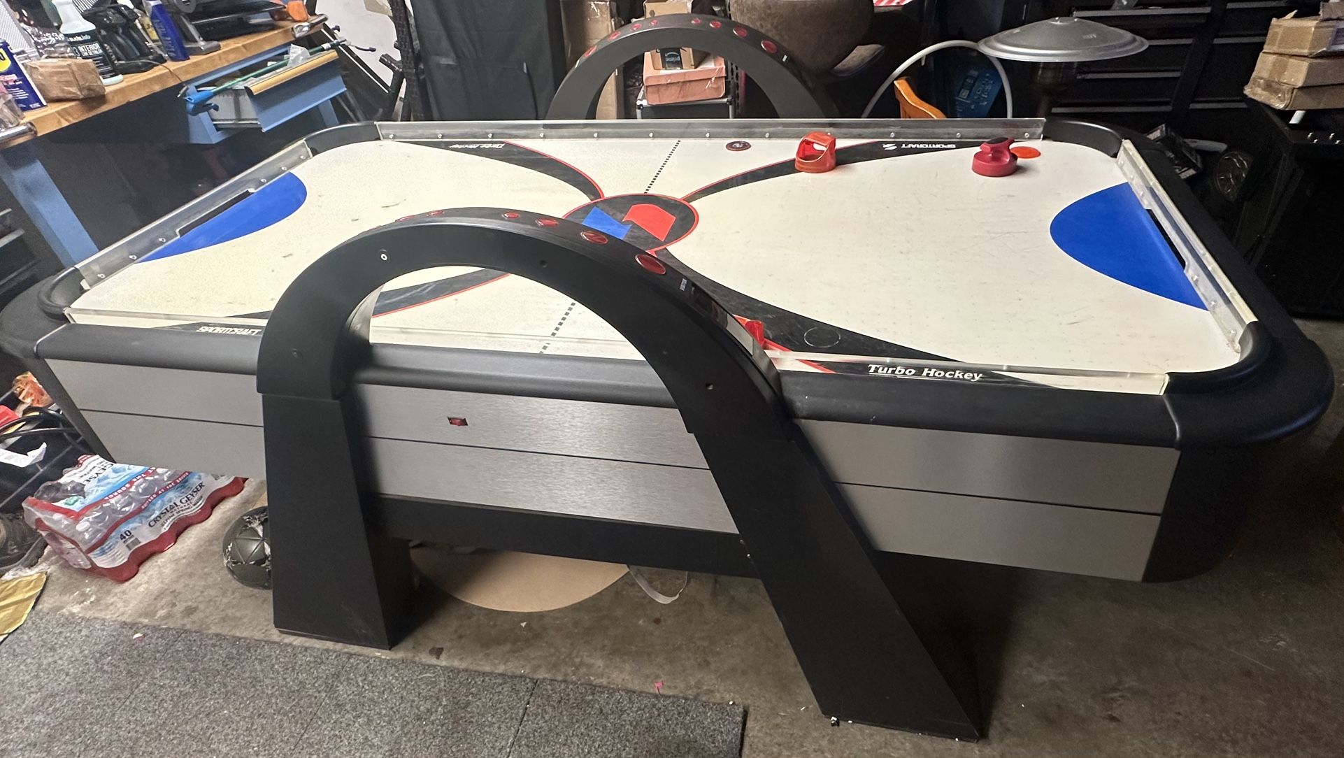 Air Hockey Table
