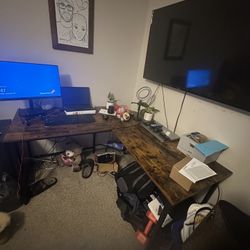 Gently Used Corner Desk