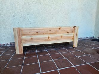 Wooden planter box