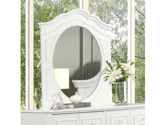 Naucalpan White Mirror
