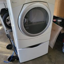 Whirlpool Duet Dryer With Storage