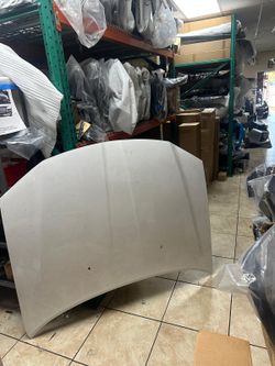 Hood For Chrysler (contact info removed)-2023 Sedan Steel
Good condition