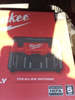 Milwaukee vacuum