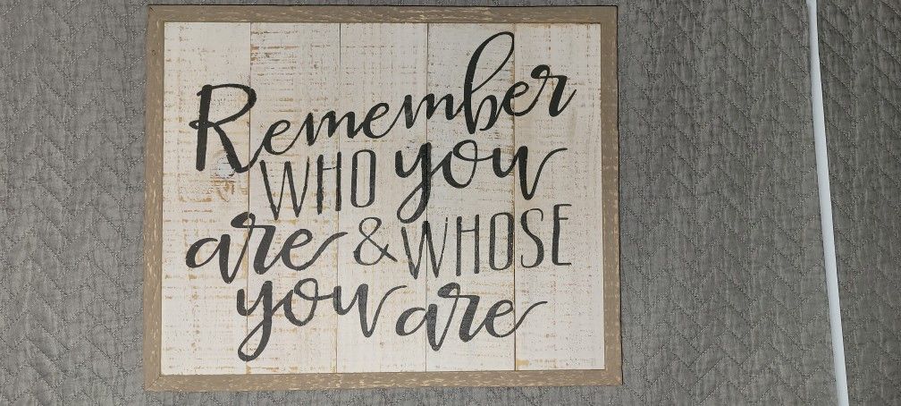 *** OVER $250 OF VARIOUS HOBBY LOBBY FARMHOUSE WOOD, STEEL, METAL, IRON WALL DECOR ***